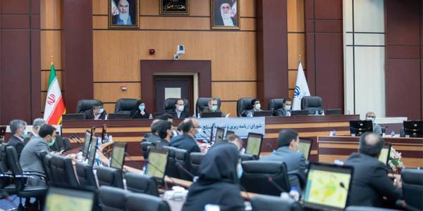 جلسه شورای برنامه ریزی و توسعه استان به ریاست استاندار با حضور معاونين استاندار و فرمانداران و مدیران مربوطه از طریق ویدئو کنفرانس برگزار شد