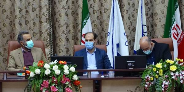 نشست فرماندار با ورزشکاران و اعضای هیات کشتی شهرستان دلیجان