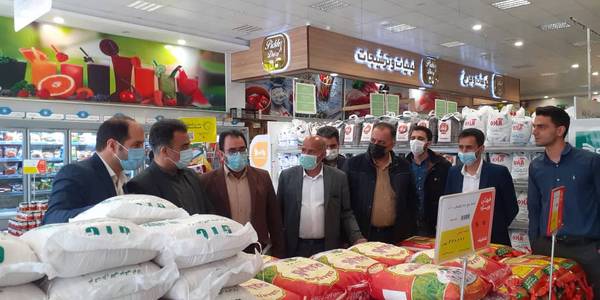 بازرسی و نظارت بر روند توزیع کالاهای اساسی در شهرستان دلیجان