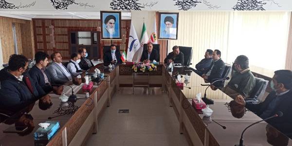 جلسه در مورد راهکارهای توسعه اقتصادی از طریق جذب گردشگر