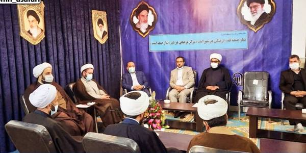 نشست ائمه جمعه با حضور محمد حسن آصفری  نماینده مردم شریف اراک- کمیجان و خنداب برگزار شد