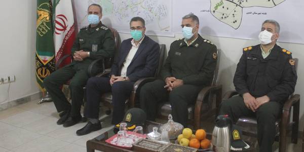 فرماندار با فرمانده ناحیه مقاومت بسیج شهرستان خمین دیدار کرد