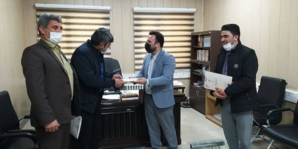 تقدیر بخشدار از عملکرد رییس شورای اسلامی بخش مرکزی و نماینده شورای اسلامی شهرستان در شورای اسلامی استان