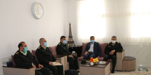 دیدار با تعدادی از کارکنان و پرسنل بازنشسته نیروی انتظامی شهرستان شازند با حضور دکتر رمضانی فرماندار و سردار شهرستانی فرمانده انتظامی استان مرکزی