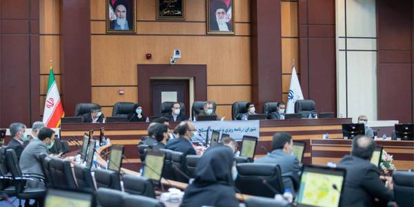 *نشست شورای برنامه ریزی و توسعه استان