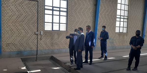 بازدید سرپرست معاونت هماهنگی امور اقتصادی از شرکت دیرگداز و بررسی مشکلات این واحد تولیدی