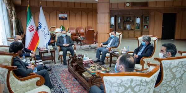 دیدار معاون توسعه مدیریت، منابع و امور استان‌های سازمان صنایع کوچک و شهرک‌های صنعتی ایران با استاندار مرکزی و سرپرست معاونت هماهنگی امور اقتصادی استانداری