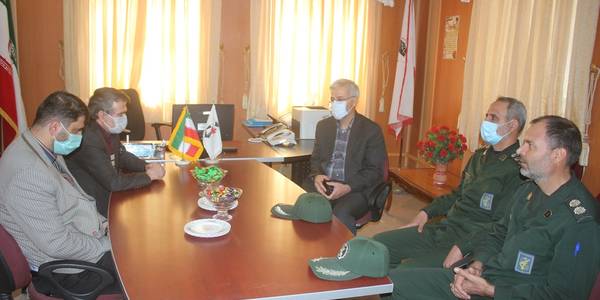 سرپرست فرمانداری خمین از اداره بنیاد شهید و امور ایثارگران شهرستان بازدید کرد