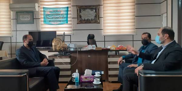 نشست فرماندار شهرستان دلیجان با دبیر شورای هماهنگی مبارزه با مواد مخدر استان مرکزی