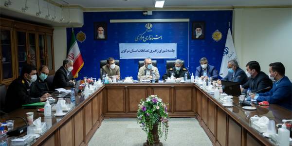 افرادی که به کارگروهی و خرد جمعی معتقد نیستند پست خود را رها کنند