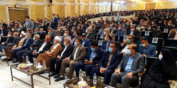 مراسم تکریم و معارفه مدیرکل آموزش و پرورش استان مرکزی باحضور فرماندار شهرستان اراک برگزار شد