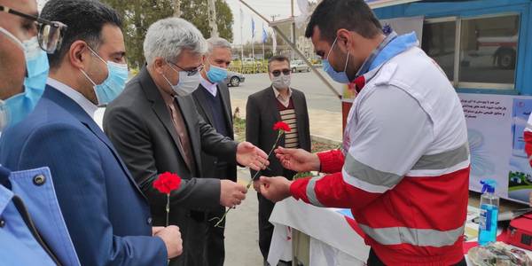 سرپرست فرمانداری و نماینده مردم خمین در مجلس از بیت حضرت امام (ره) در خمین بازدید کردند