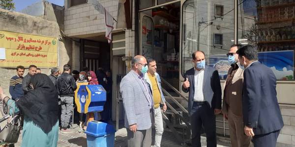 بازدید فرماندار شهرستان دلیجان از مراکز توزیع میوه تنظیم بازار