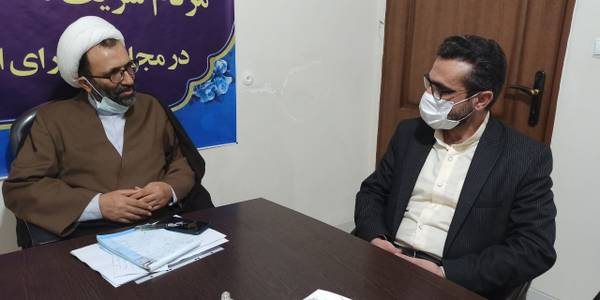 دیدار محمدرضا ناظری فرماندار شهرستان محلات با حجت الاسلام والمسلمین دکتر سلیمی نماینده مردم شریف محلات و دلیجان در مجلس شورای اسلامی در روز یکشنبه مورخ ۰۷-۰۱-۱۴۰۱