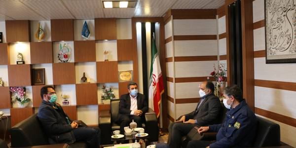 دیدار و نشست مرزبان مدیرکل میراث فرهنگی، صنایع دستی و گردشگری استان مرکزی با فرماندار شهرستان شازند