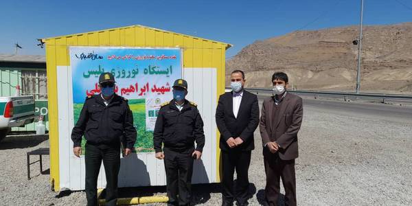 بازدید فرماندار از ایست بازرسی مبادی ورودی شهر