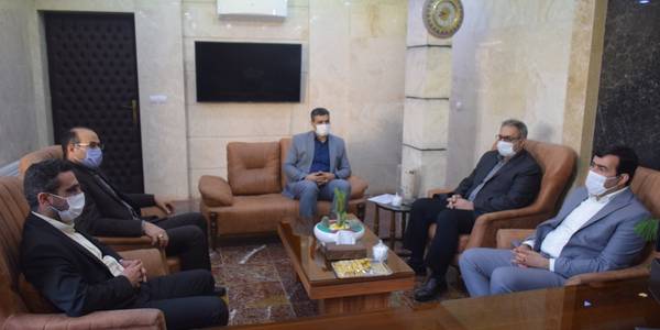 دیدار حسینی مدیرکل تامین اجتماعی استان مرکزی با محمدرضا ناظری فرماندار شهرستان محلات