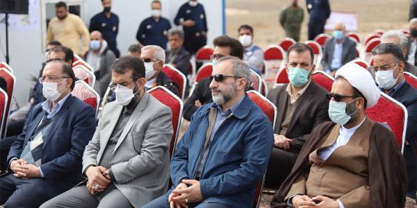 کلنگ بزرگترین نیروگاه خورشیدی کشور در محلات