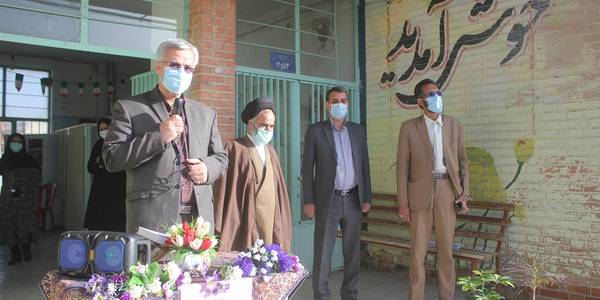 آئین بازگشایی مدارس در شهرستان خمین برگزار شد