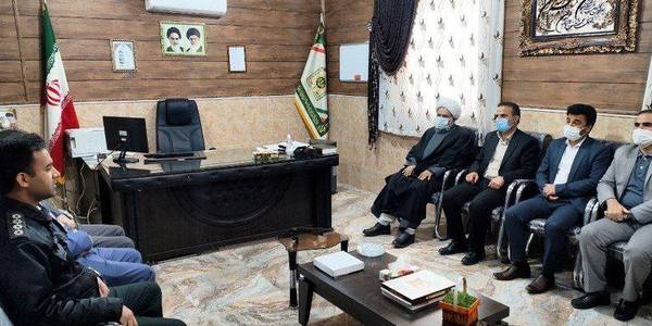 از کلانتری شهر زاویه