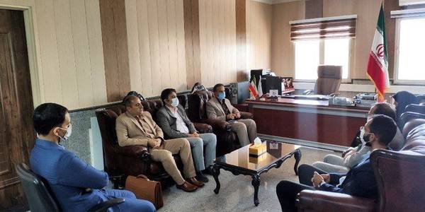 نشست با شهردار و اعضای شورای اسلامی شهر پرندک