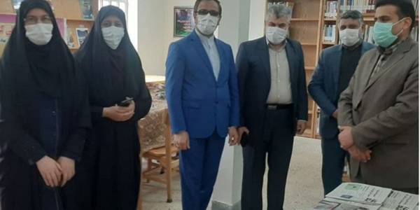 بازدید فرماندار از کتابخانه عمومی  کمیجان