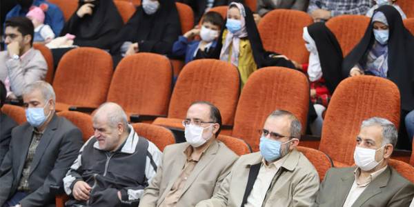 حضور مدیران ارشد استان و شهرستان اراک در همایش تجلیل از حافظین و خیرین مرکز جامعه القرآن الکریم و اهل بیت(ع)