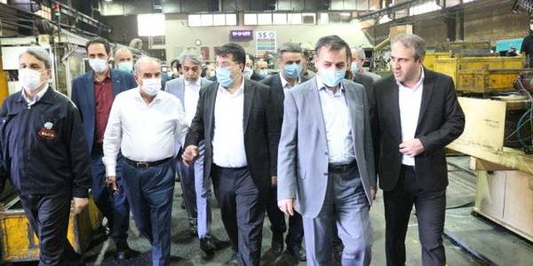 تابش ، معاون وزیر صنعت معدن و تجارت و رییس سازمان حمایت از مصرف کننده و تولید کننده به همراه میرزاخانی معاون امور اقتصادی استاندار ، مهدی الیاسی سرپرست فرمانداری ویژه شهرستان ساوه و مدیران کل استانی و مسئولین شهرستانی از شرکت یدکی موتور تولید کننده سوپاپ خودرو  بازدید کردند.