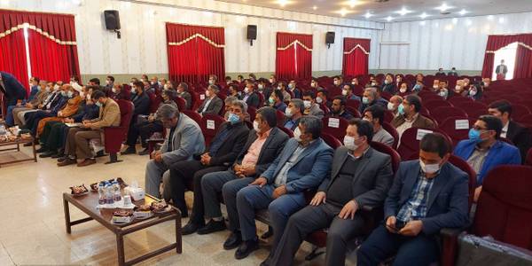 حضور محمد حسن آصفری در جلسه شورای اداری شهرستان کمیجان