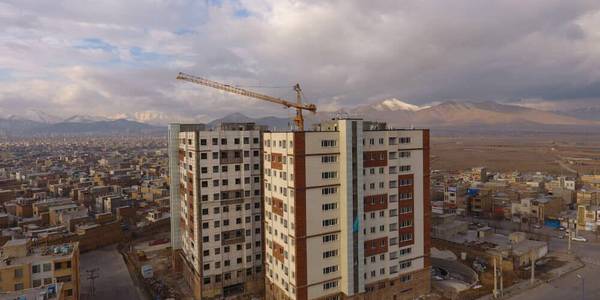 مشکل تأمین منابع مالی مجموعه مسکونی سفیر اراک حل شد
