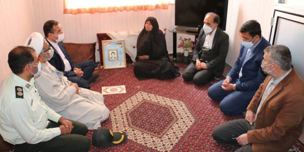 دیدار با خانواده شهدا به مناسبت روز ارتش