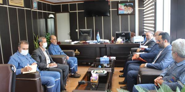 جلسه با مدیرعامل شرکت پالایش نفت امام خمینی(ره) شازند