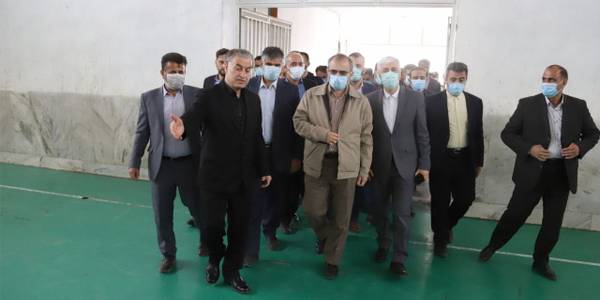بازدید وزیر ورزش و جوانان از سالن ورزشی هندودر