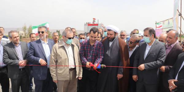 با حضور استاندار مرکزی پل هفت دهنه ساوه به بهره برداری رسید.