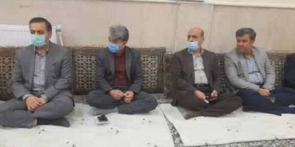 نشست هم اندیشی مجمع خیرین سلامت با حضور نماینده ولی فقیه و رئیس شورای اسلامی خیرین سلامت استان مرکزی و سرپرست معاونت هماهنگی امور اقتصادی استانداری و دیگر مدیران ارشد استانی برگزار گردید