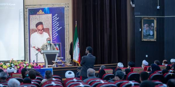 قرآن بهترین الگو برای زندگی انسان است