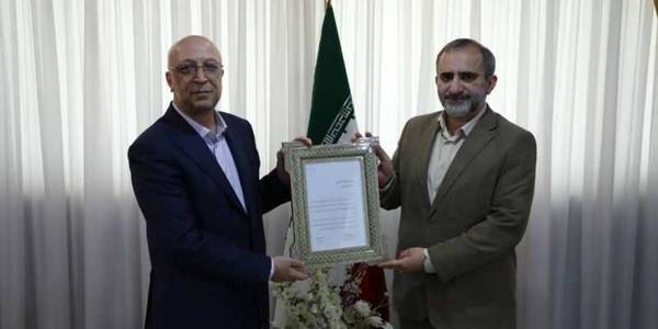 تقدیر وزرای کشور و علوم، تحقیقات و فناوری از استانداری مرکزی
