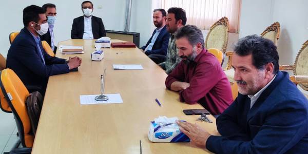 جلسه شورای اسلامی شهر کمیجان با حضور فرماندار شهرستان برگزار گردید: