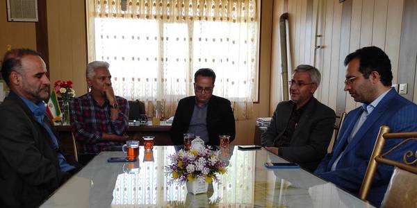 سومین جلسه هماهنگی برگزاری جشنواره گل و گیاه در شهرستان خمین برگزار شد