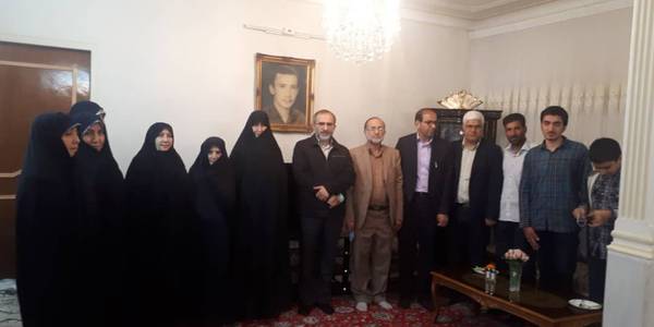 خانواده معزز شهید انزلچی