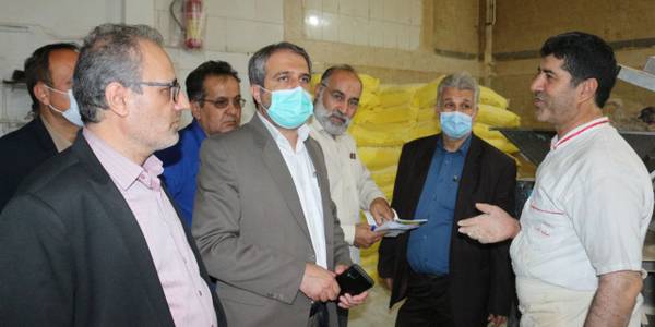 بازدید  مهدی الیاسی سرپرست فرمانداری ویژه شهرستان ساوهاز نانوایی ها و فروشگاه های سطح شهر