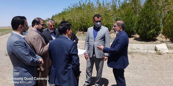 بازدید رِیِئس سازمان مدیریت برنامه وبودجه استانداری مرکزی از شهرستان فراهان