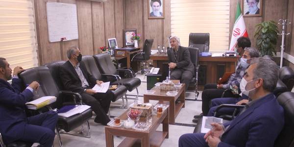 جلسه بررسی مشکلات مزرعه دامپروری روستای شهابیه شهرستان خمین برگزار شد