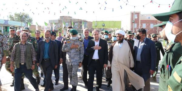 سفر امیر دریادار حبیب الله سیاری معاون هماهنگی کننده ارتش جمهوری اسلامی ایران به ساوه