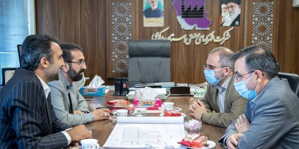 بازدید سرزده استاندار و معاون هماهنگی امور اقتصادی و توسعه منطقه ای از شرکت شهرک‌های صنعتی استان مرکزی

یکشنبه ۱ خرداد ۱۴۰۱