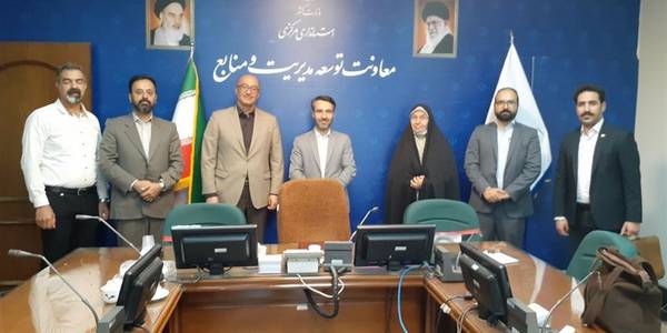 برگزاری نشست سرپرست مدیریت فناوری اطلاعات ، امنیت فضای مجازی و شبکه دولت با اعضای نظام صنفی رایانه ای استان (نصر)