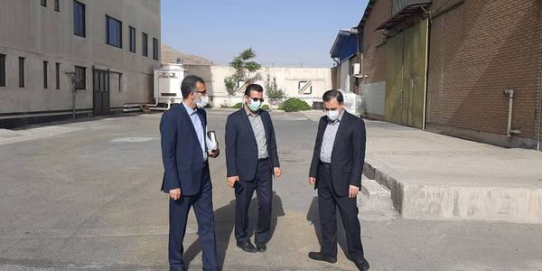 بازدید معاون هماهنگی امور اقتصادی و توسعه منطقه ای استاندار و سرپرست دفتر هماهنگی امور اقتصادی از گمرکات استان.