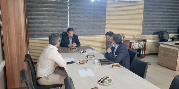 بازدید معاون هماهنگی امور اقتصادی و توسعه منطقه ای استاندار و سرپرست دفتر هماهنگی امور اقتصادی از انبارهای سازمان اموال تملیکی استان.