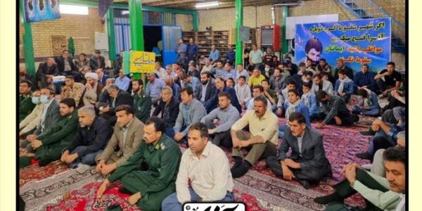 حضور محمد حسن آصفری در مراسم یادواره شهدای روستای طرلان