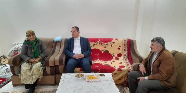 دیدار با خانواده شهید حسن غفاری: